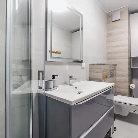 Yellow Z Parkingiem 18 C Perlowa Przystan - Apartment